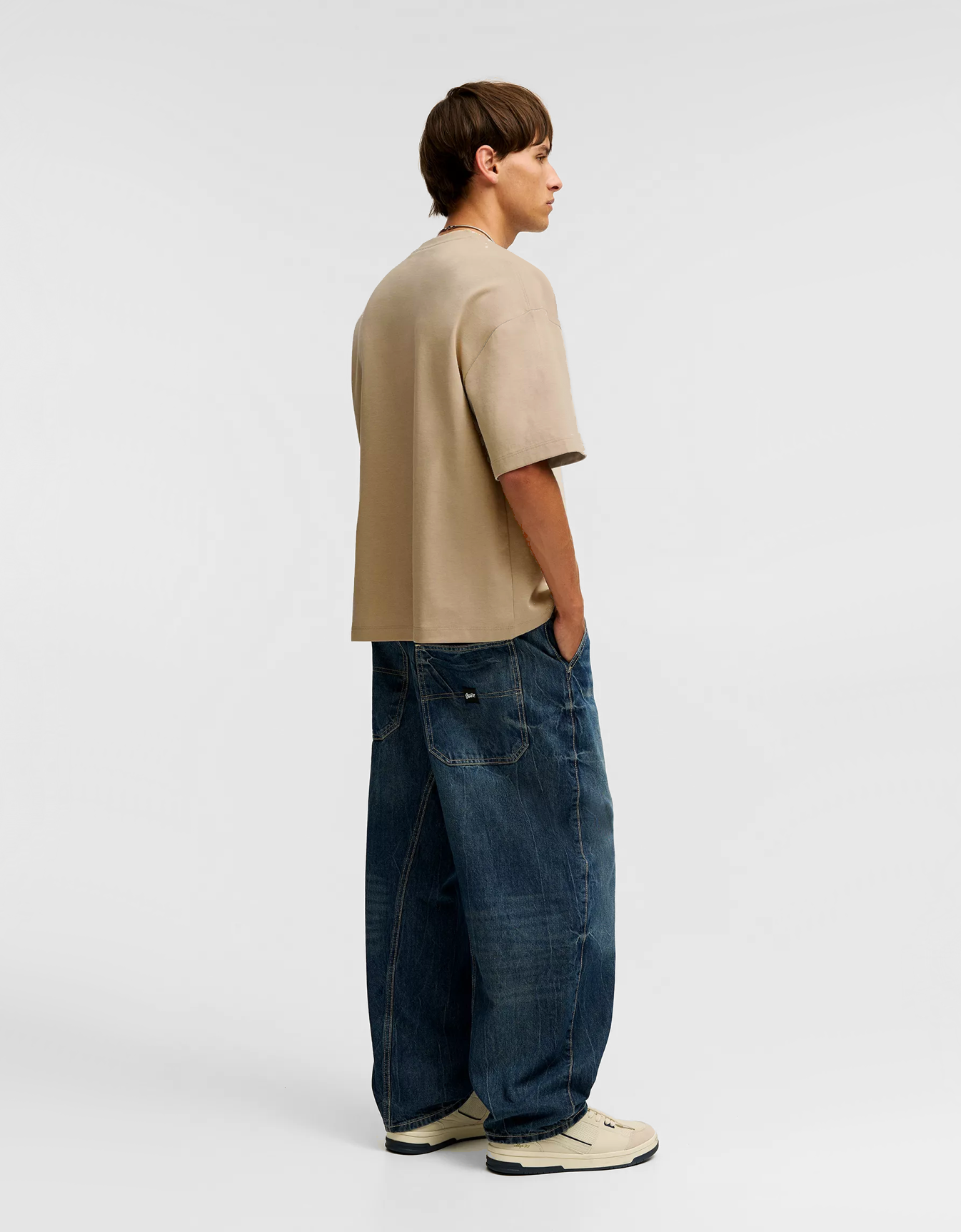 UNIVERSITY OVERSIZED FIT T-SHIRT