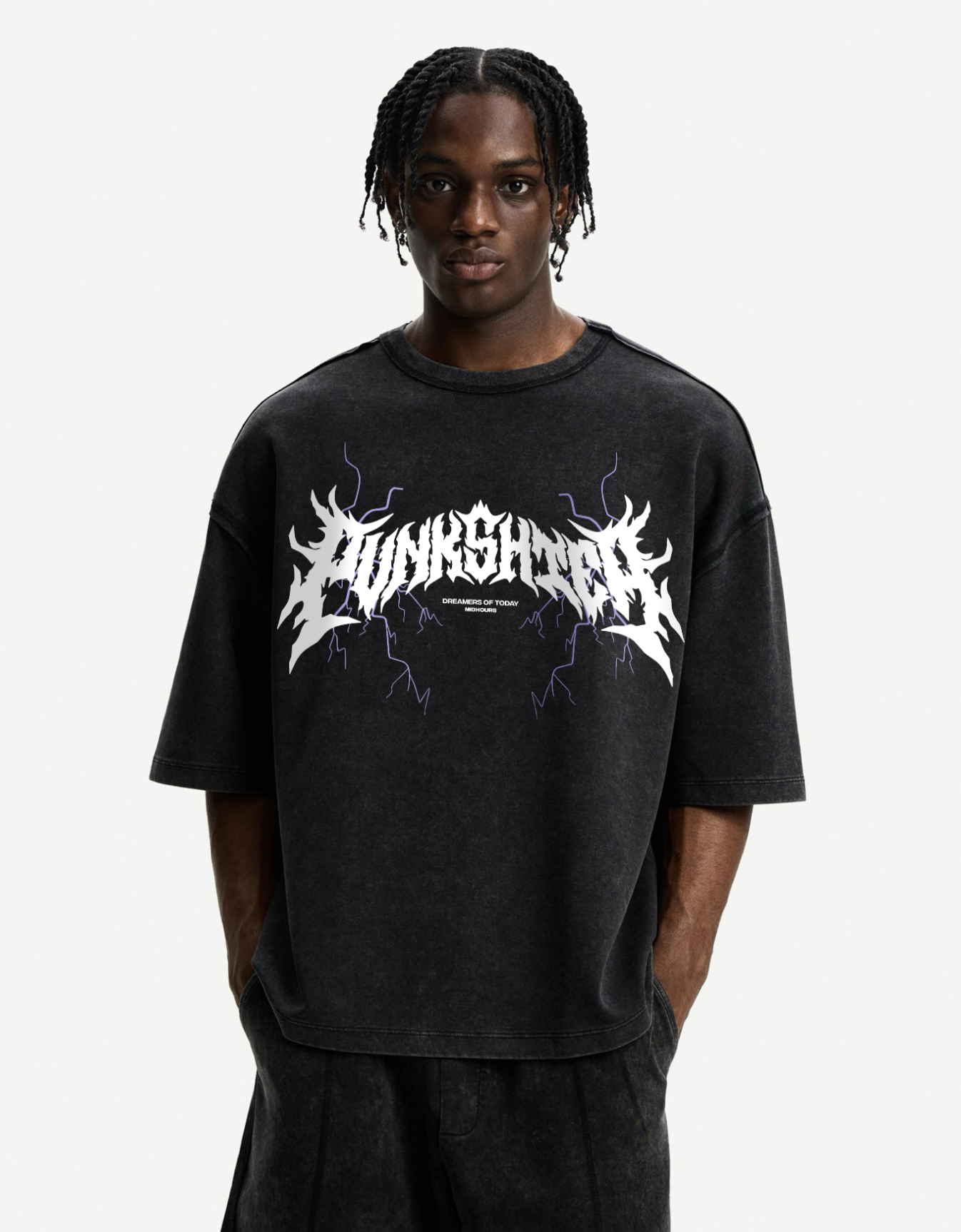 DREAMERS VINTAGE OVERSIZED FIT T-SHIRT