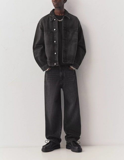 BLACK WASHED BAGGY JEANS