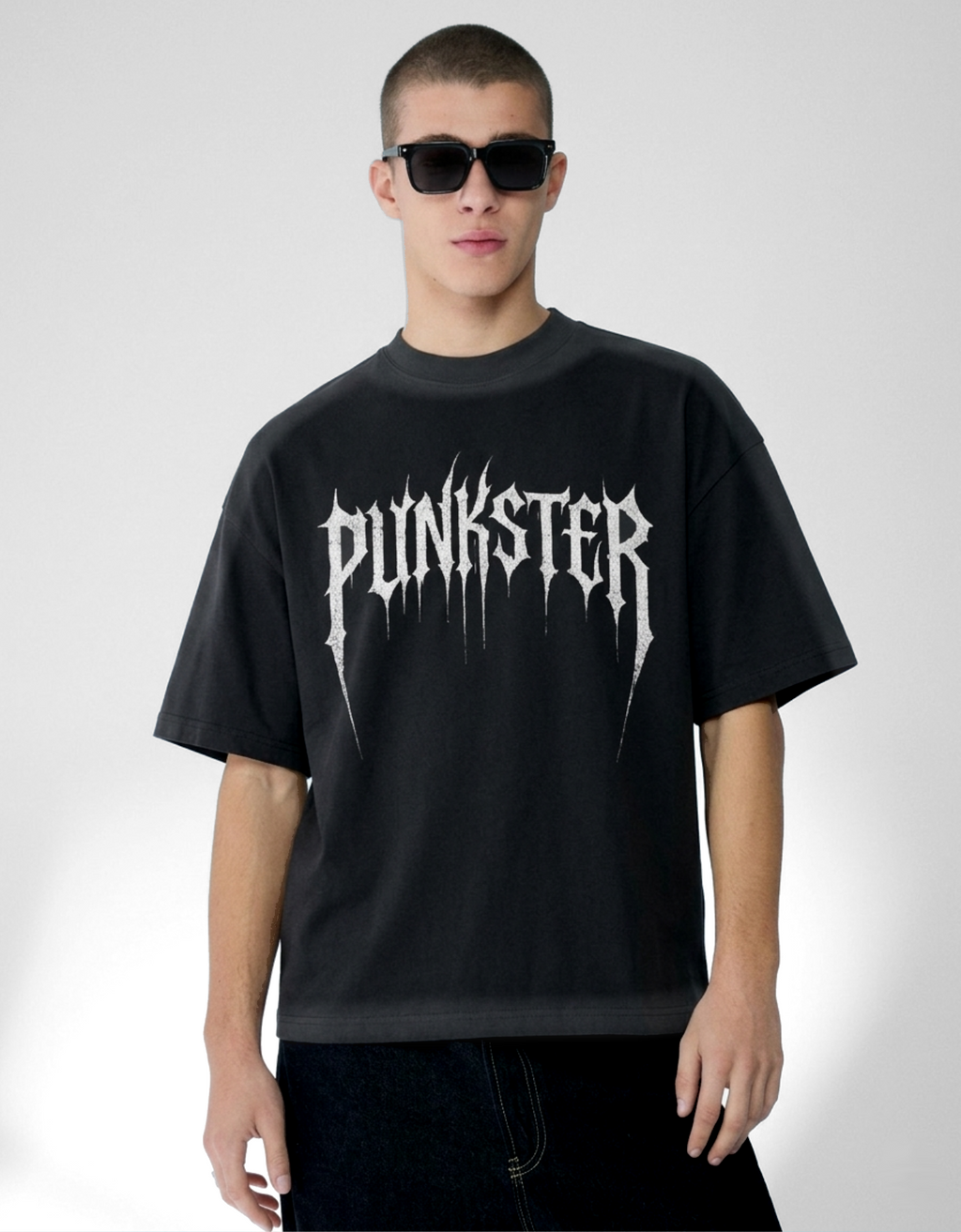 PUNKSTER OVERSIZED FIT T-SHIRT