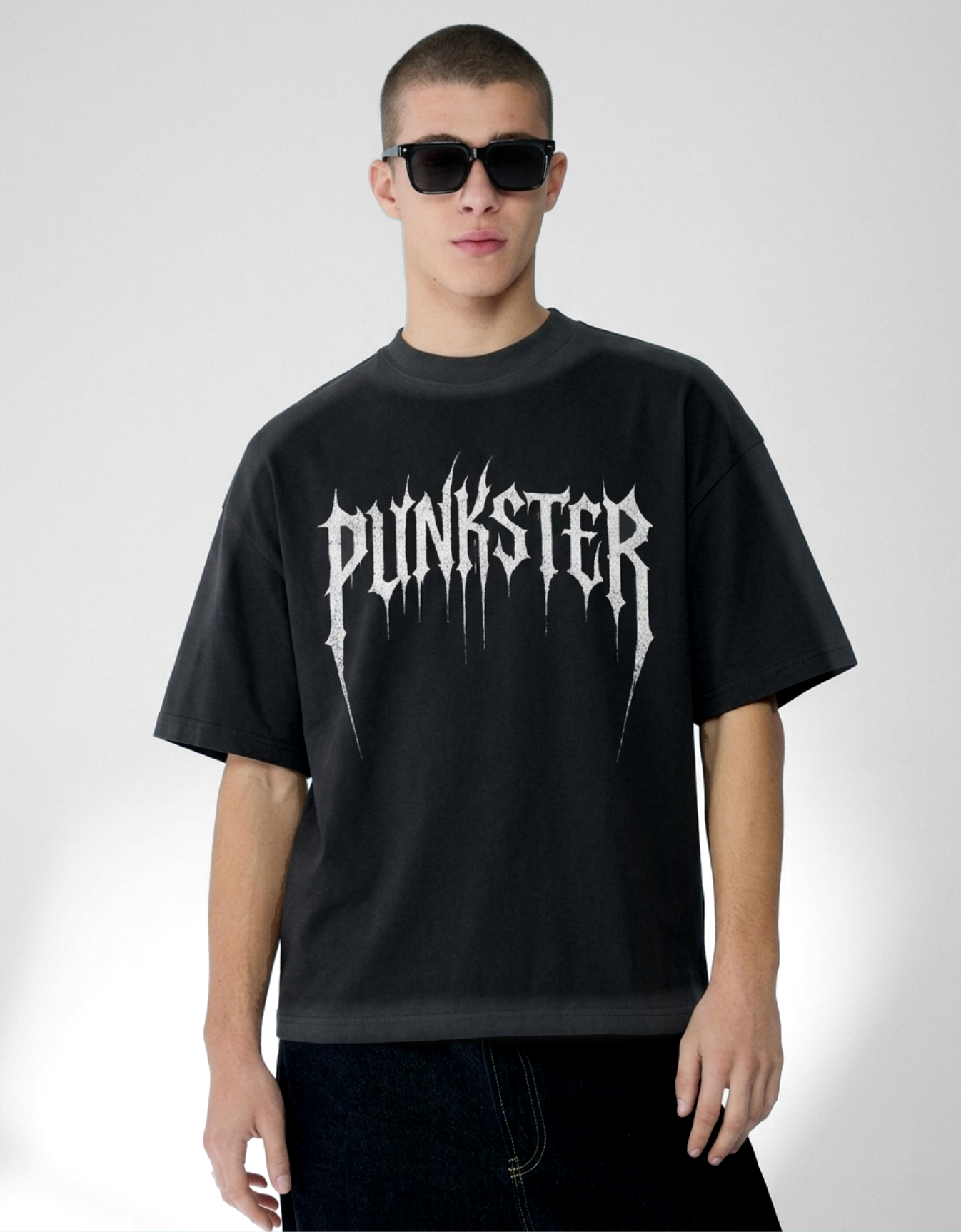PUNKSTER OVERSIZED FIT T-SHIRT