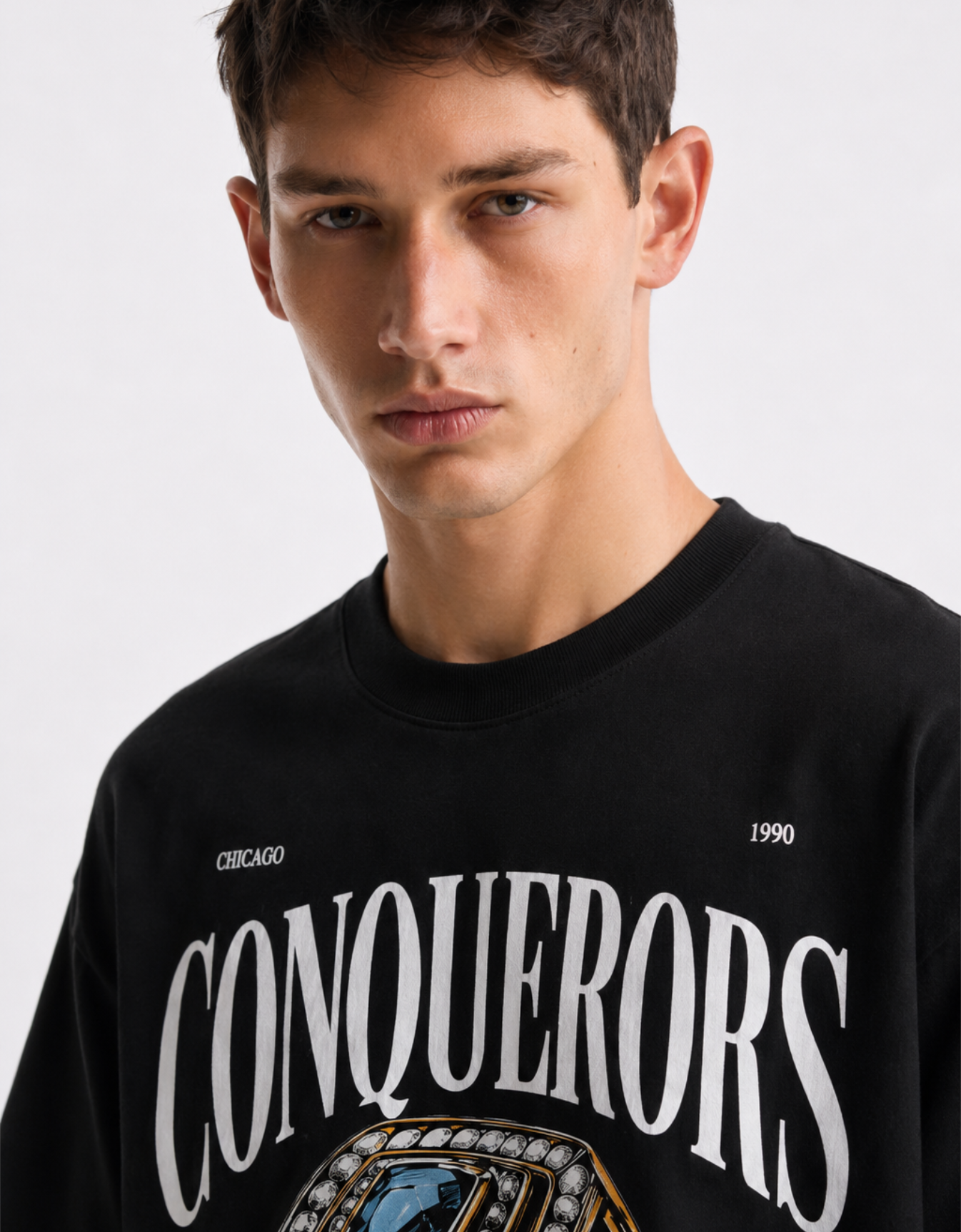 BLACK CONQUERORS OVERSIZED FIT T-SHIRT
