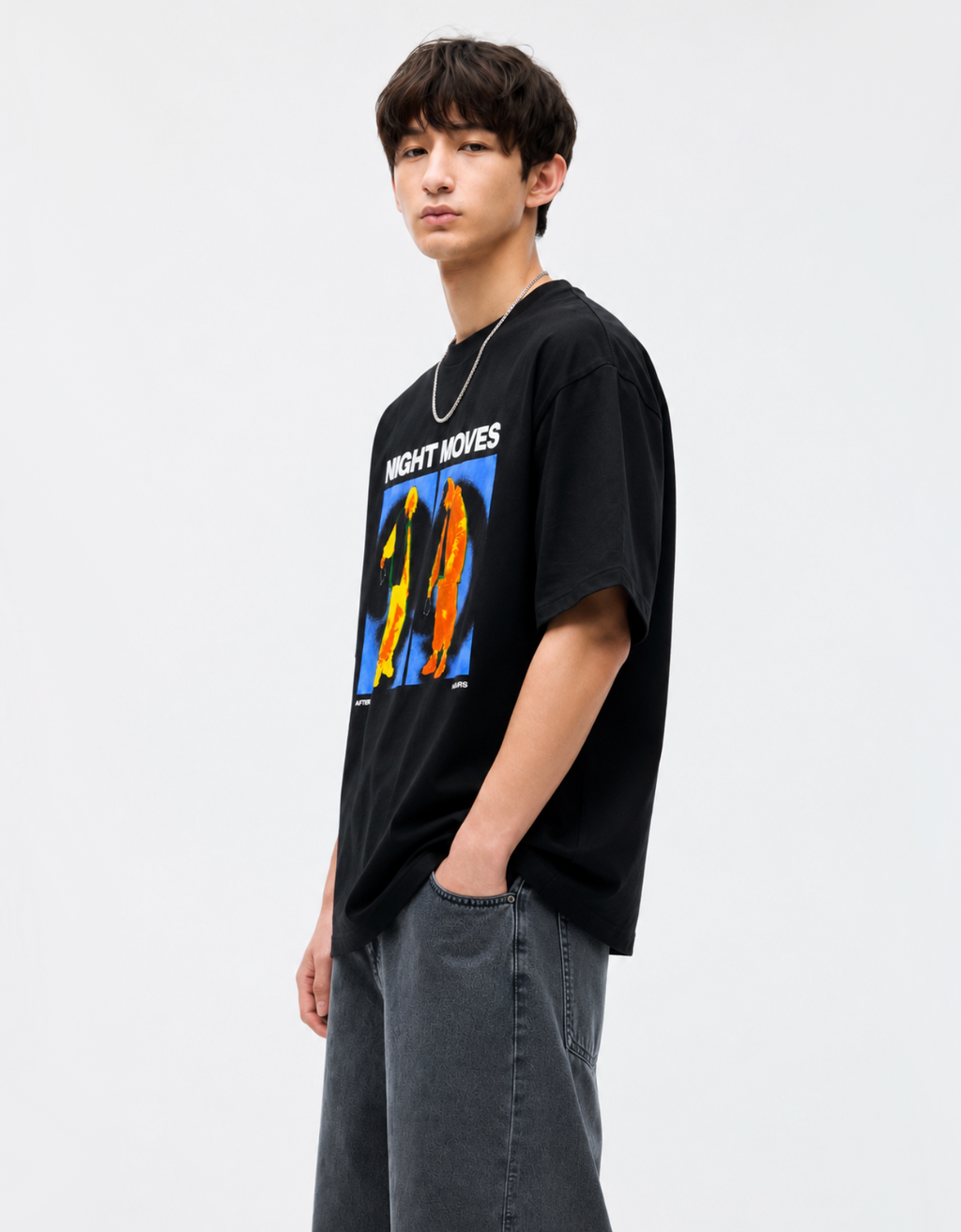 NIGHT MOVES OVERSIZED FIT T-SHIRT